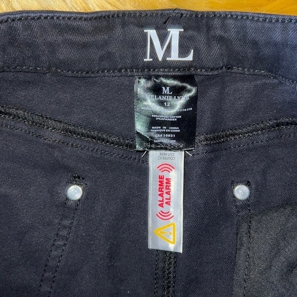 Melanie Lynn black stud detail  stretchy denim jeans Sz 14 - Picture 5 of 10